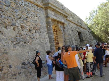 ����������